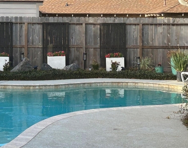 5626 Jason Street - Photo Thumbnail 2
