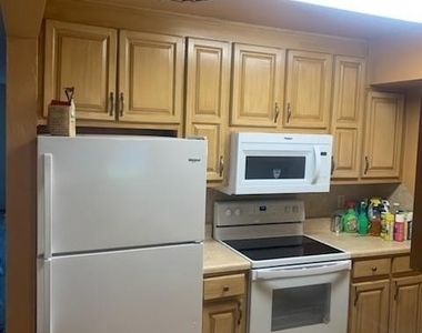 2828 Jackson Street - Photo Thumbnail 3