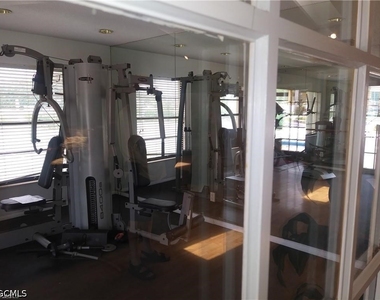 5315 Summerlin Road - Photo Thumbnail 8