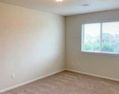 26931 Stonebury Heights Lane - Photo Thumbnail 9