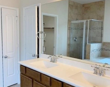 26931 Stonebury Heights Lane - Photo Thumbnail 12