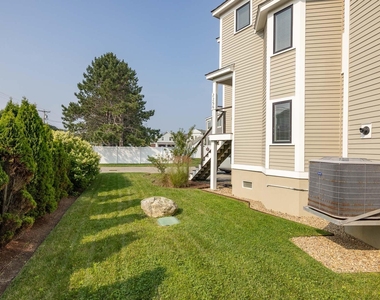 2256 Ocean - Photo Thumbnail 25