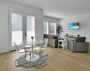 2711 Rosalie Street - Photo Thumbnail 12