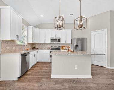 246 Brocks Lane - Photo Thumbnail 13