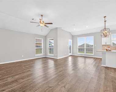 246 Brocks Lane - Photo Thumbnail 8