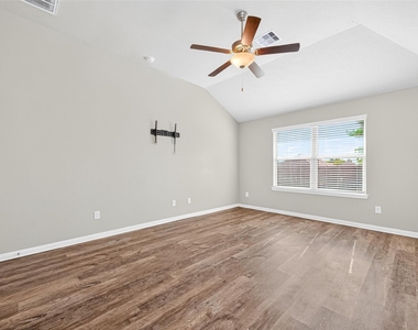 246 Brocks Lane - Photo Thumbnail 29