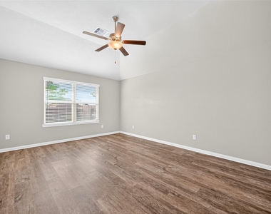 246 Brocks Lane - Photo Thumbnail 28