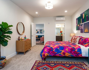 875 Elm - Photo Thumbnail 47