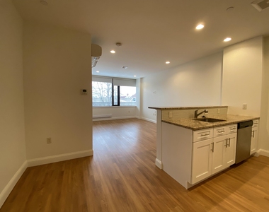 875 Elm - Photo Thumbnail 5