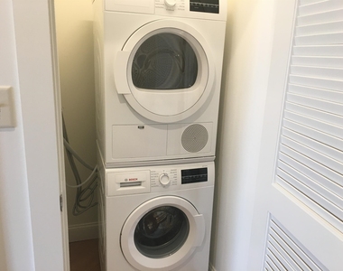 875 Elm - Photo Thumbnail 24