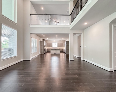 8543 Tynan Ridge Drive - Photo Thumbnail 12