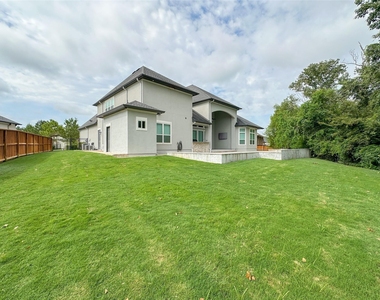 8543 Tynan Ridge Drive - Photo Thumbnail 45