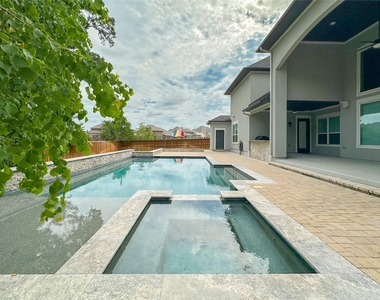 8543 Tynan Ridge Drive - Photo Thumbnail 43