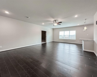8543 Tynan Ridge Drive - Photo Thumbnail 30