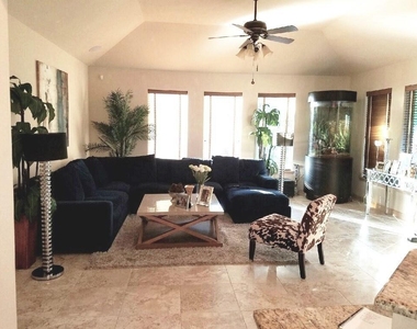 3810 Rose Grove Lane - Photo Thumbnail 10