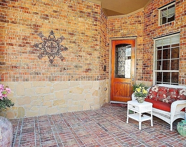 3810 Rose Grove Lane - Photo Thumbnail 5
