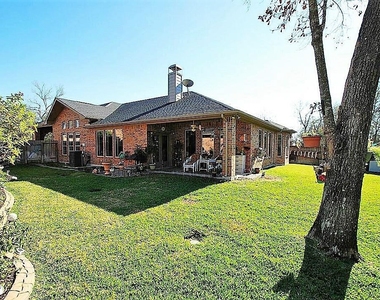 3810 Rose Grove Lane - Photo Thumbnail 21