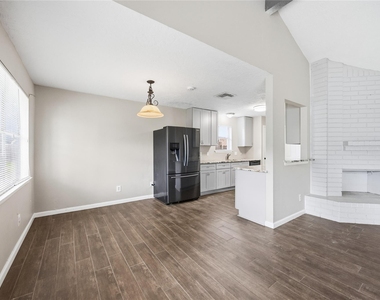 2778 Glen Haven Drive - Photo Thumbnail 5