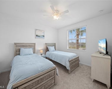 15275 Green Acres Avenue - Photo Thumbnail 21