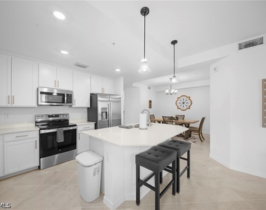 15275 Green Acres Avenue - Photo Thumbnail 9