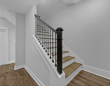 10972 Swang Link Drive - Photo Thumbnail 12