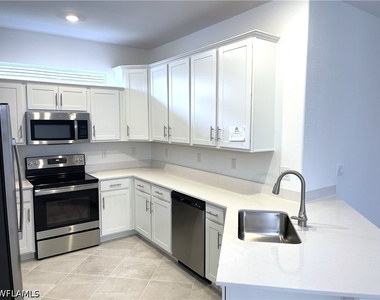 2184 Dragonfruit Way - Photo Thumbnail 3