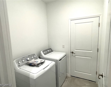 2184 Dragonfruit Way - Photo Thumbnail 14