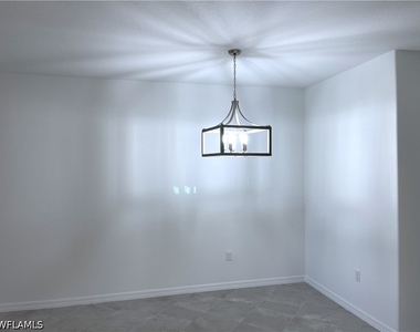 2184 Dragonfruit Way - Photo Thumbnail 4