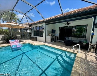 8328 Lucello Terrace N - Photo Thumbnail 3