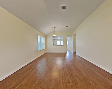 4026 Hawthorne Glen Court - Photo Thumbnail 2