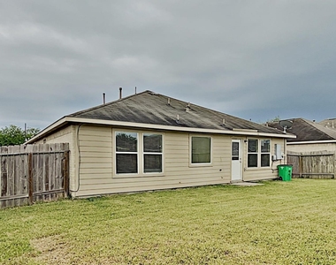 4026 Hawthorne Glen Court - Photo Thumbnail 10