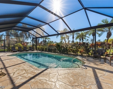 16322 Edgemont Drive - Photo Thumbnail 24