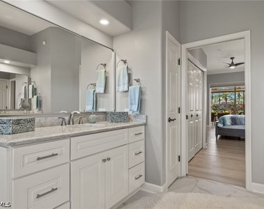16322 Edgemont Drive - Photo Thumbnail 17