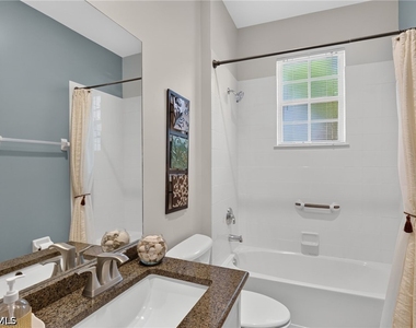 14907 Sterling Oaks Drive - Photo Thumbnail 5