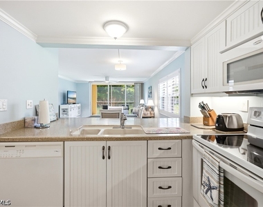 1083 Forest Lakes Drive - Photo Thumbnail 14