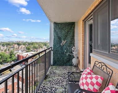 60 Parkway - Photo Thumbnail 18