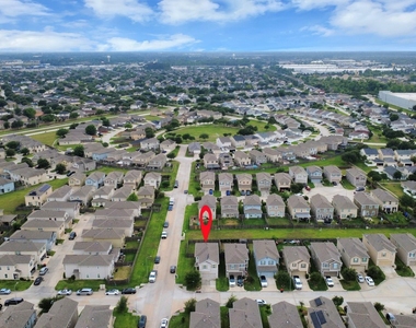 19403 Tinway Court - Photo Thumbnail 46