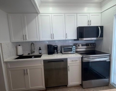 25840 Hickory Boulevard - Photo Thumbnail 25