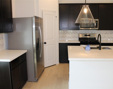 21211 E Gulf Menhaden Lane - Photo Thumbnail 8