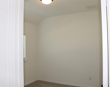 21211 E Gulf Menhaden Lane - Photo Thumbnail 9