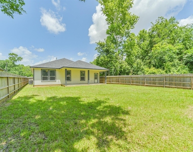 1016 Rachel B Scott Street - Photo Thumbnail 32