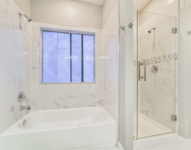 1016 Rachel B Scott Street - Photo Thumbnail 21