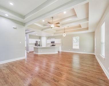 1016 Rachel B Scott Street - Photo Thumbnail 5