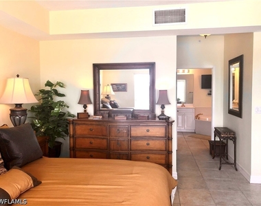 451 Bayfront Place - Photo Thumbnail 27