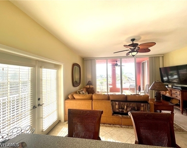 451 Bayfront Place - Photo Thumbnail 16