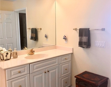 451 Bayfront Place - Photo Thumbnail 28