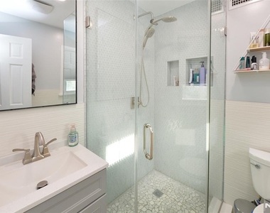 154 Middlesex - Photo Thumbnail 22