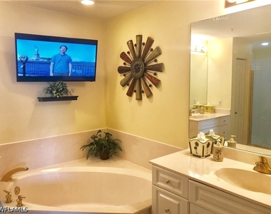 451 Bayfront Place - Photo Thumbnail 29