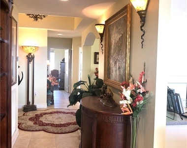 451 Bayfront Place - Photo Thumbnail 11