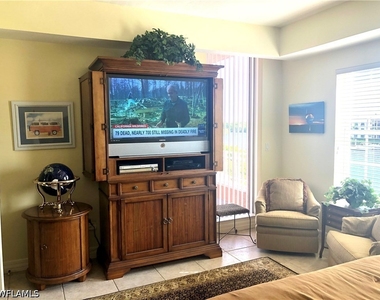 451 Bayfront Place - Photo Thumbnail 26